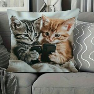 Adorable "Kittens With Cell Phones" Pillow Cover, 18" X 18" NWT